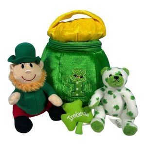 Baby’s 1st St Patrick’s Day Pot of Gold Plush Zipper Bag Rattles Toy Leprechaun
